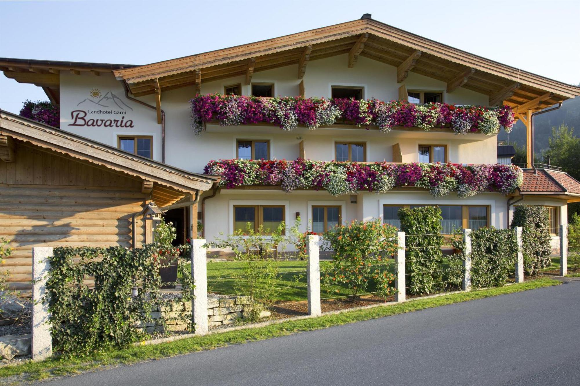 Hotel Garni Bavaria Ellmau Exterior photo